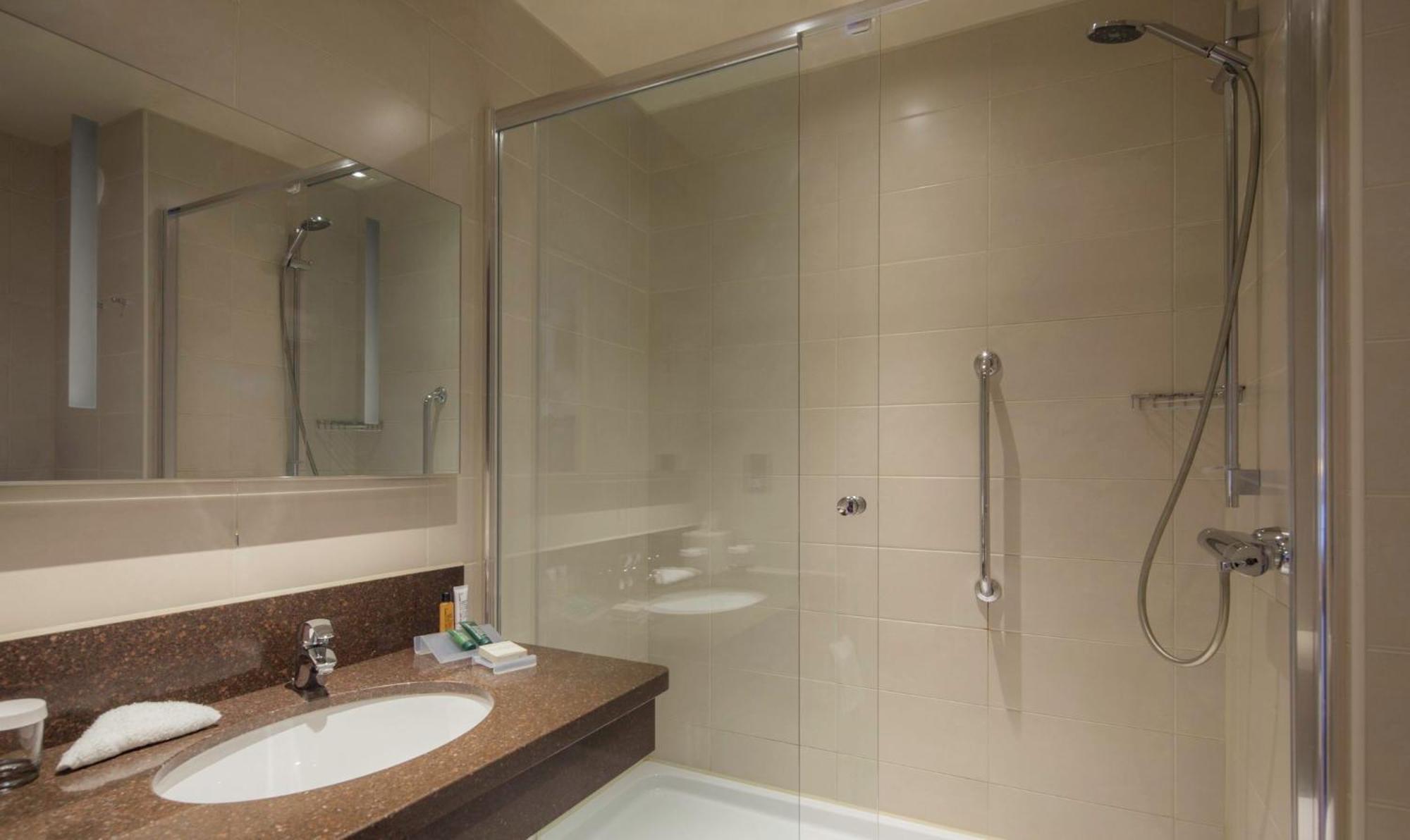 London Luton Vale Hotel Eksteriør bilde